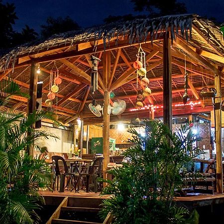 Chillout Guesthouse Panglao Exteriör bild