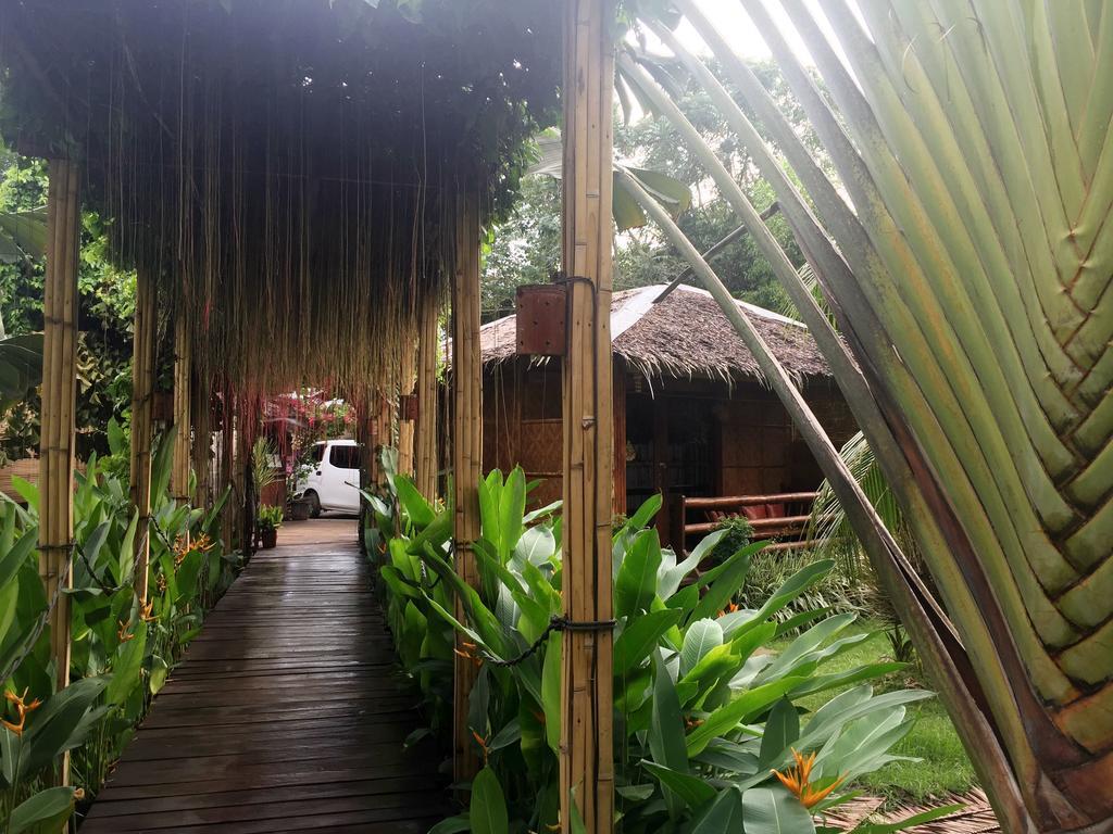 Chillout Guesthouse Panglao Exteriör bild