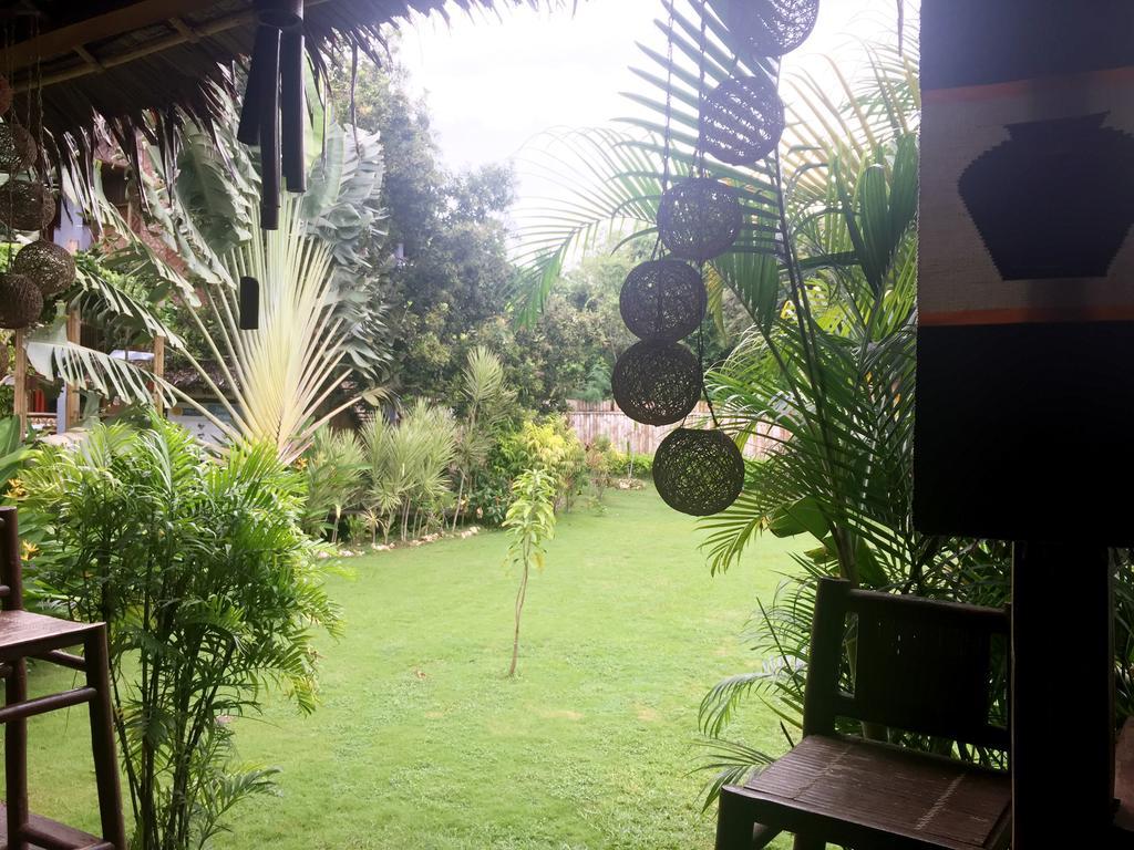 Chillout Guesthouse Panglao Exteriör bild