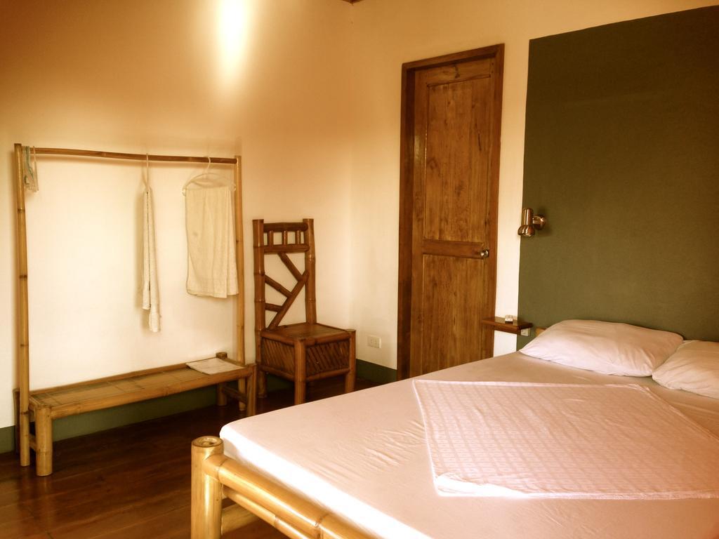Chillout Guesthouse Panglao Exteriör bild