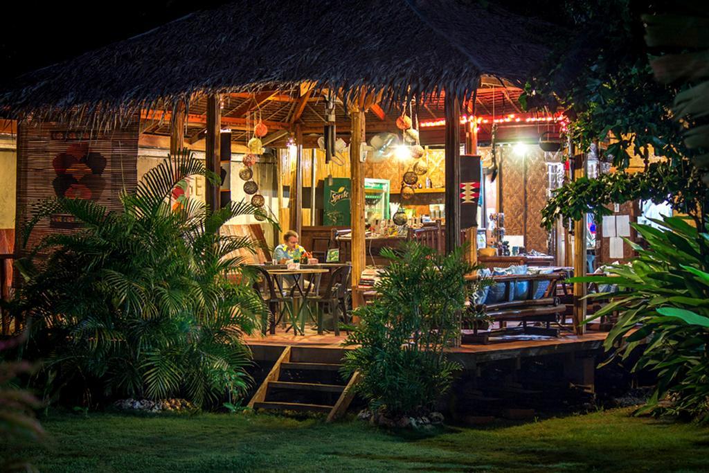 Chillout Guesthouse Panglao Exteriör bild