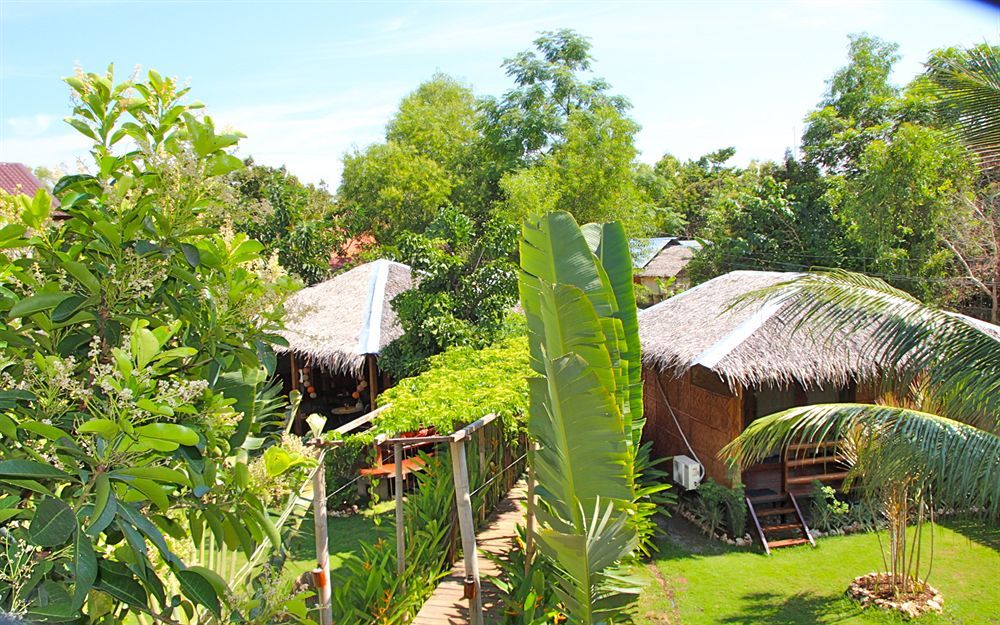 Chillout Guesthouse Panglao Exteriör bild