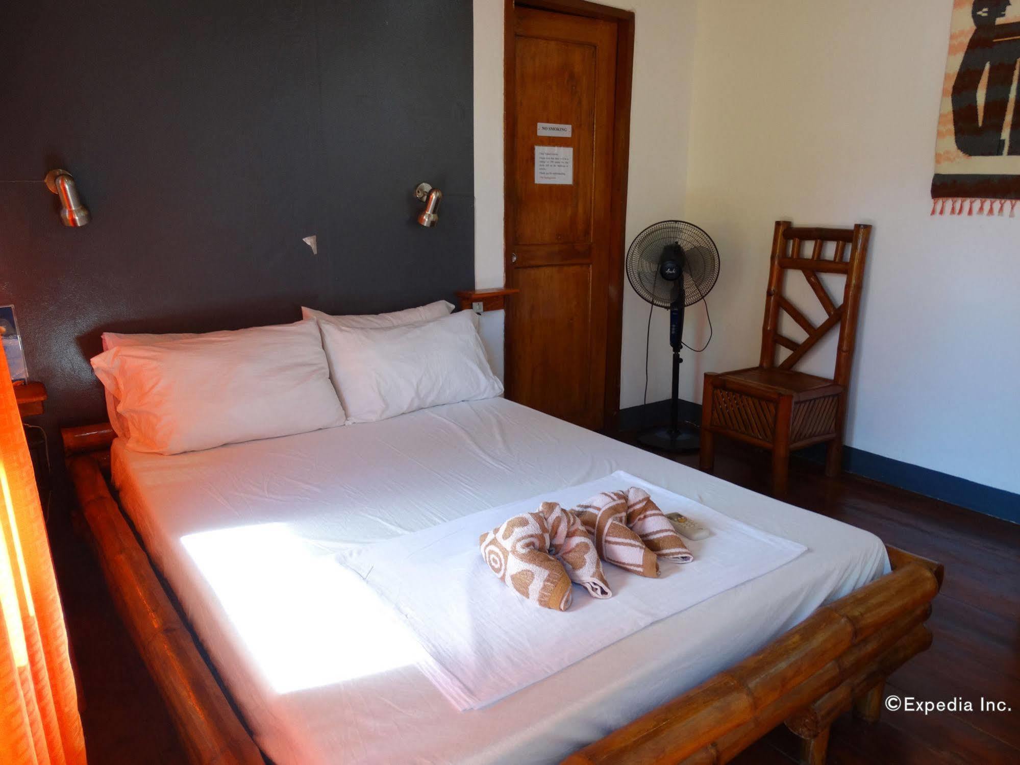 Chillout Guesthouse Panglao Exteriör bild